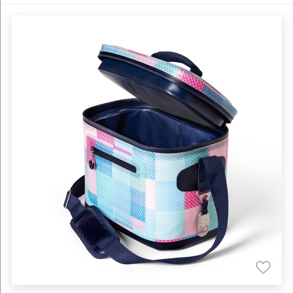 Vineyard vines for target cooler - Picture 2 of 4